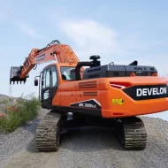 Гусеничный экскаватор DEVELON DX300LC-7B, мощность двигателя 249 л.с.