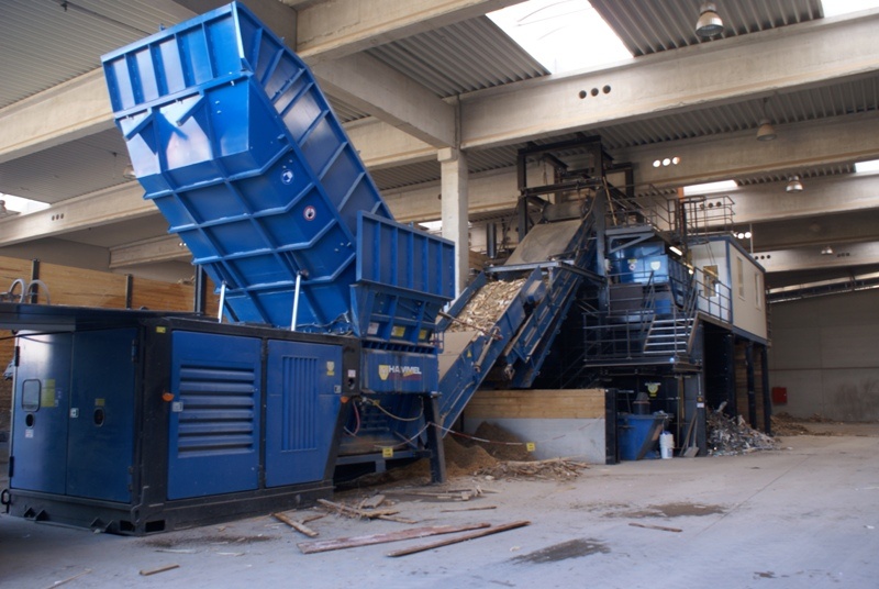 Утилизация дерева HAMMEL