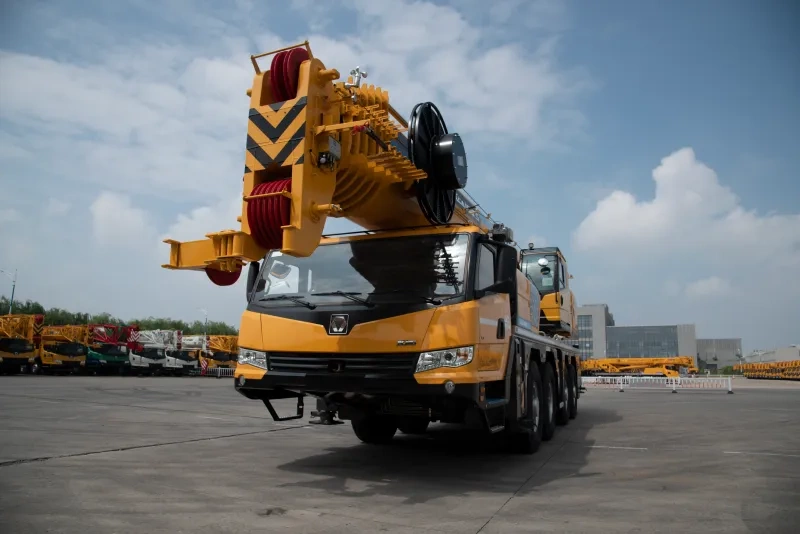 Вседорожный кран XCA 100_S XCMG