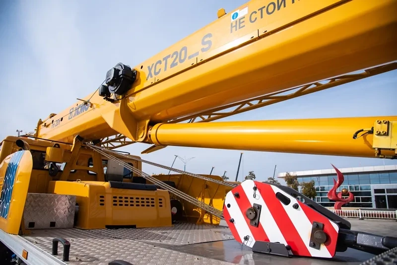 Автокран XCMG XCT20_S