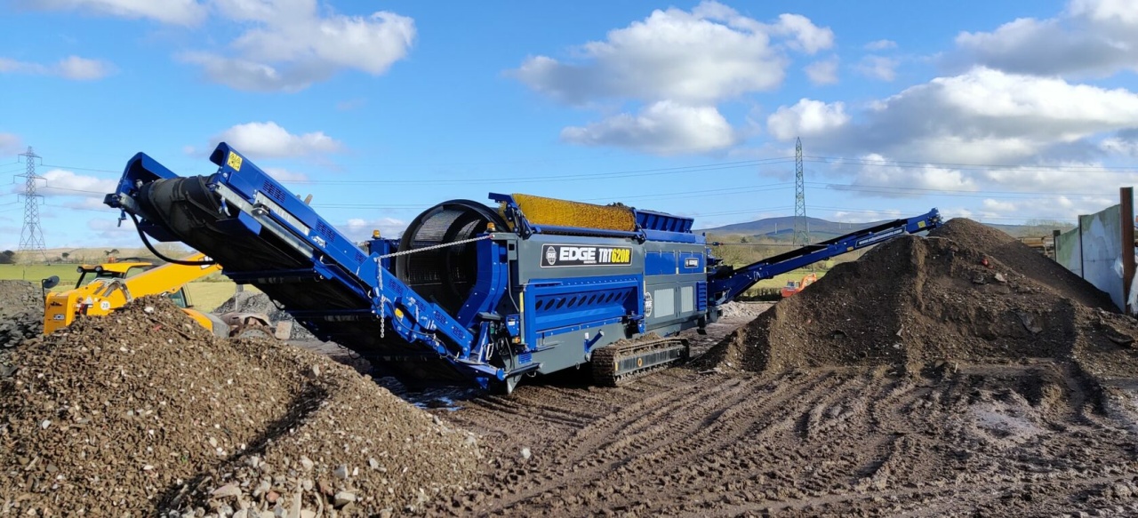 Дробилки Мобильный грохот EDGE TRT 620R