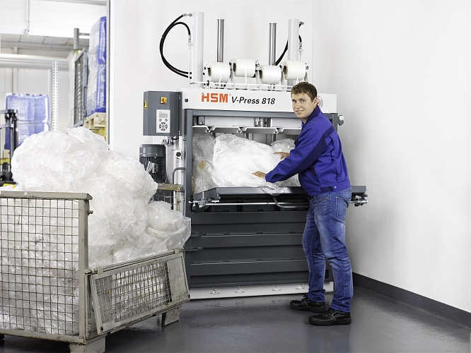 Вертикальный пресс HSM V-Press 818 Plus