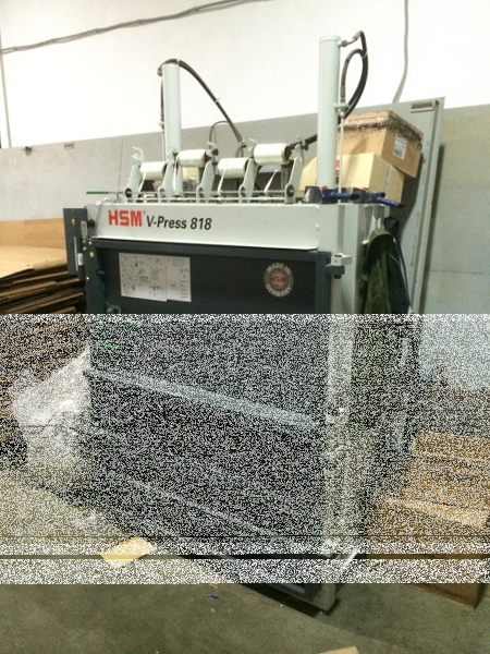 Вертикальный пресс HSM V-Press 818 Plus