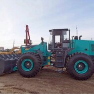 Спецтехника Фронтальный погрузчик SUNWARD SL61W
