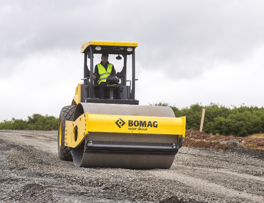 Грунтовый каток BOMAG BW 213 D–5