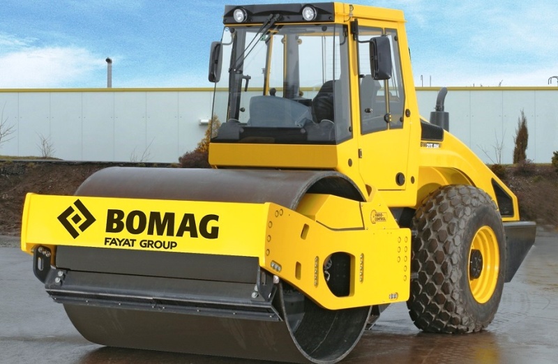 Грунтовый каток BOMAG BW 213 D–5