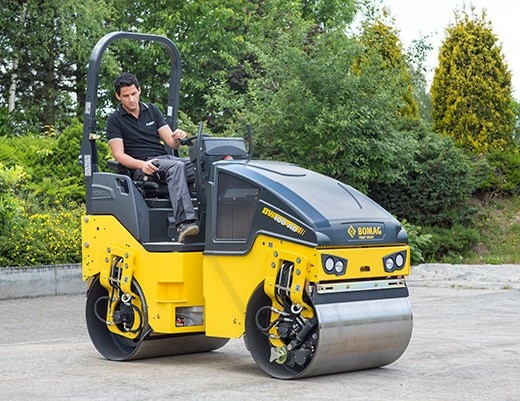 Каток тандемный BOMAG BW 100 AD-5