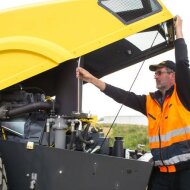Грунтовый каток BOMAG BW 211 D-40
