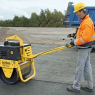 Ручные катки с пешим оператором BOMAG Гладковальцовый каток BW 71 E-2