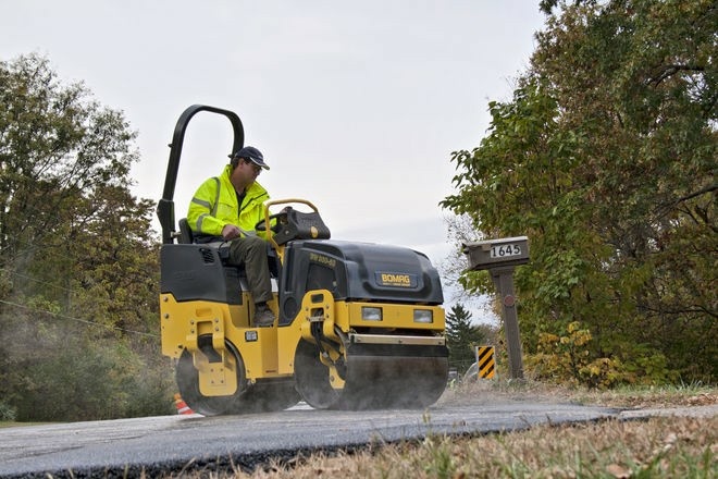 Каток тандемный BOMAG BW 900-50