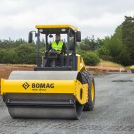 Грунтовый каток BOMAG BW 211 D-5