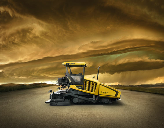 Асфальтоукладчик BOMAG BF 600 C-2