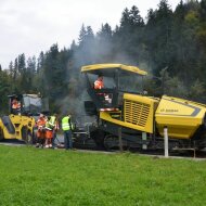 Асфальтоукладчик BOMAG BF 600 C-2
