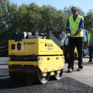 Ручные катки с пешим оператором BOMAG Гладковальцовый каток BW 65 H