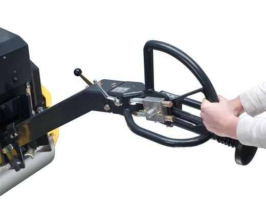 Ручные катки с пешим оператором BOMAG Гладковальцовый каток BW 65 H