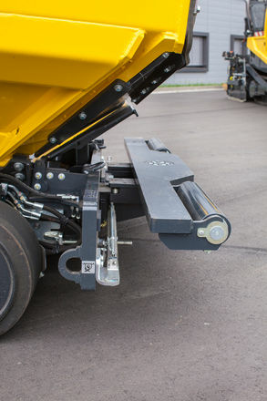 Асфальтоукладчик BOMAG BF 600 P-2