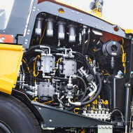 Асфальтоукладчик BOMAG BF 600 P-2