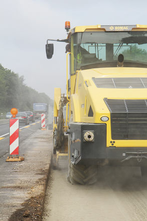 Ресайклеры, стабилизаторы грунта BOMAG Рециклер RS 500
