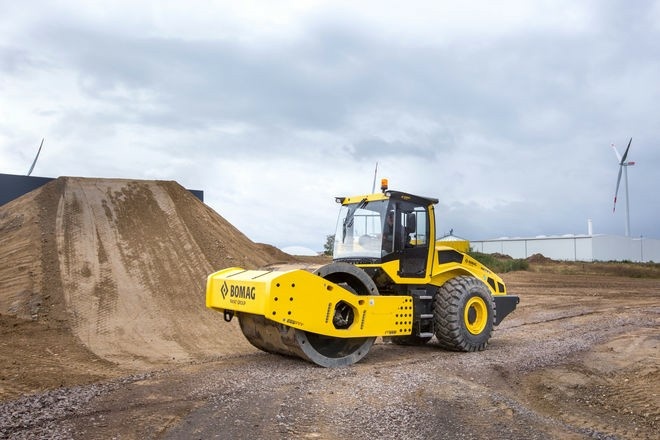 Грунтовый каток BOMAG BW 226 DI-5