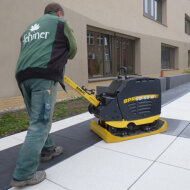 Виброплита реверсивная BOMAG BPR 50/55 D