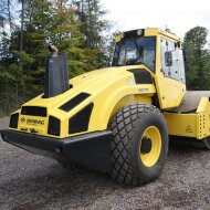 Каток грунтовый BOMAG BW 219 D-4