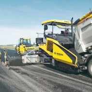 Асфальтоукладчик BOMAG BF 900 C