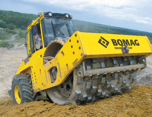 Каток грунтовый BOMAG BW 219 PD-4