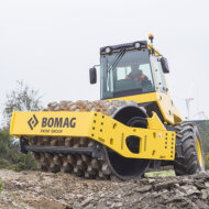 Каток грунтовый BOMAG BW 219 PD-4