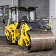 Каток тандемный BOMAG BW 202 ADO–50