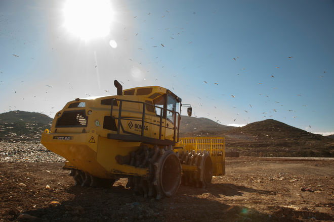 Уплотнитель мусора BOMAG BC 473 RB-3