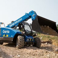 Телескопический погрузчик GENIE GTH-2506, двигатель Deutz TD 2.9 L4, грузоподъемность 2500 кг
