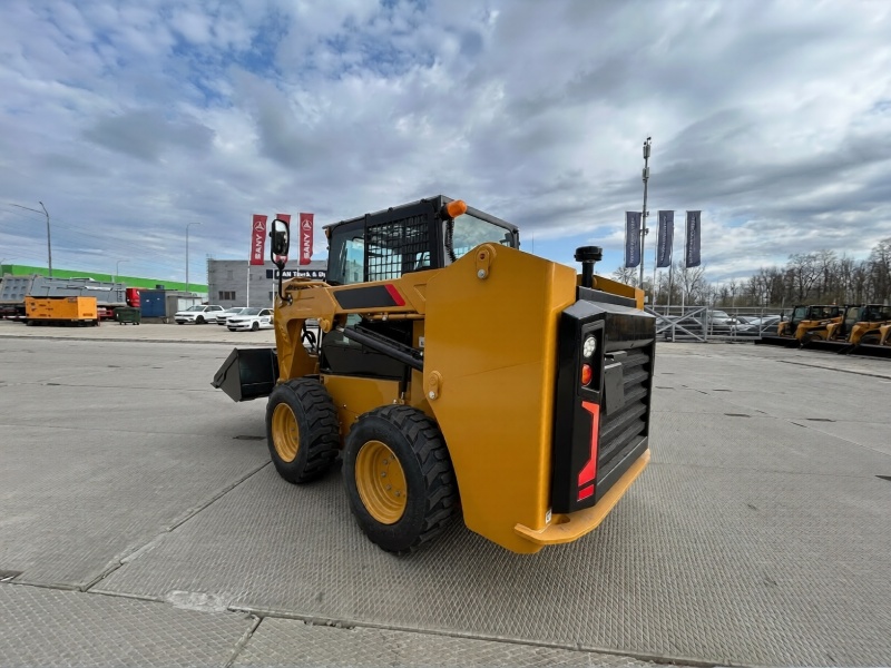 Мини-погрузчик SANY SS210R