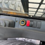Мини-погрузчик SANY SS210R