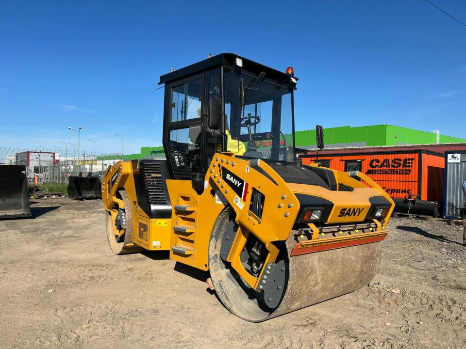 Грунтовые катки SANY Дорожный каток STR110C-10