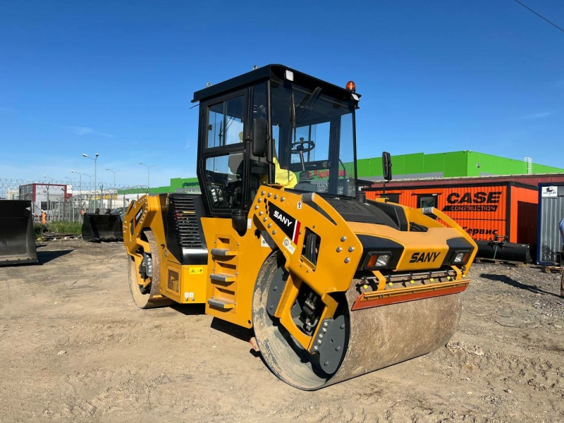 Грунтовые катки SANY Дорожный каток STR110C-10