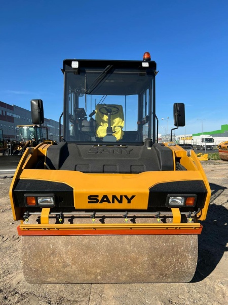 Грунтовые катки SANY Дорожный каток STR110C-10