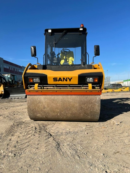 Грунтовые катки SANY Дорожный каток STR110C-10