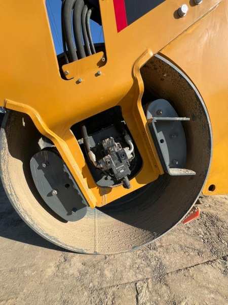 Грунтовые катки SANY Дорожный каток STR110C-10