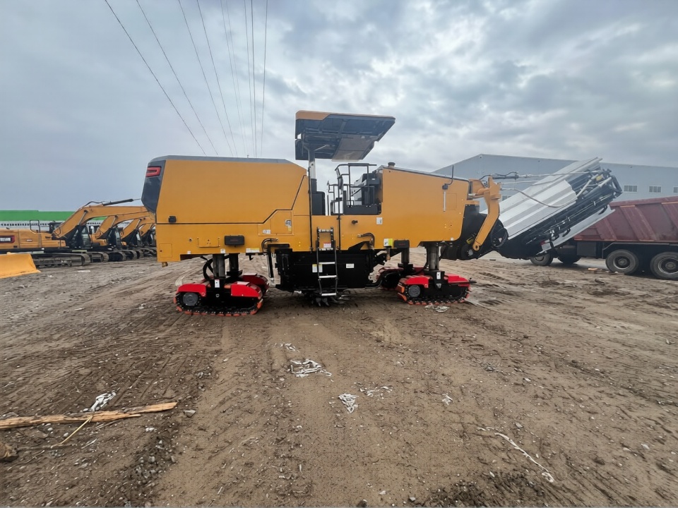 Дорожная фреза SANY SCM2000C-10R