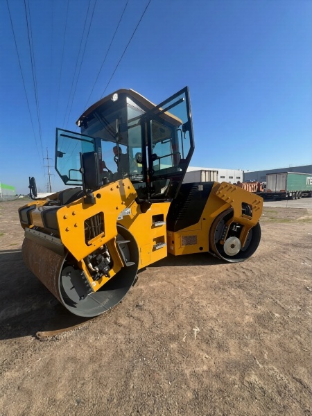 Грунтовые катки SANY Дорожный каток STR80C-10